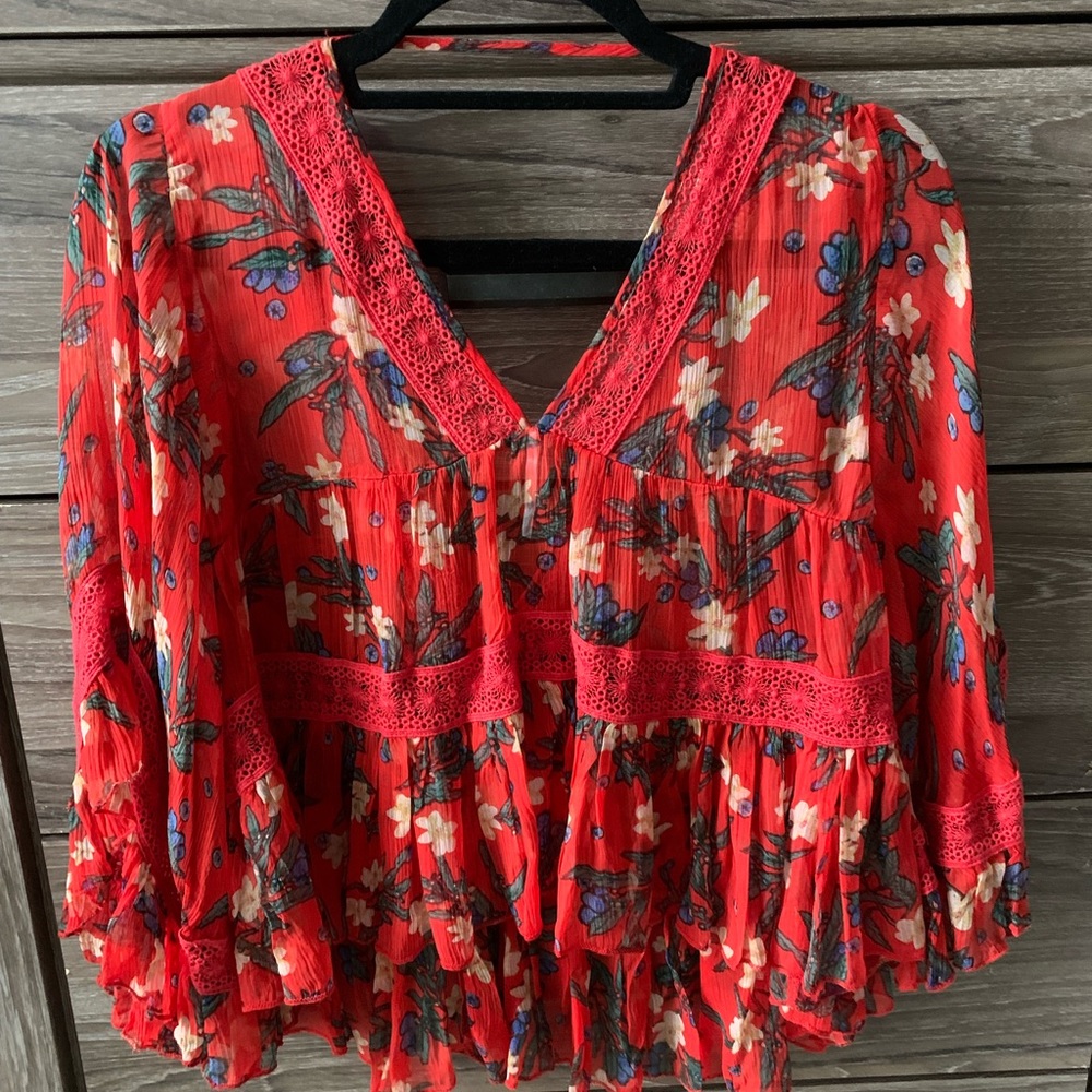 Size S FREE PEOPLE Floral Blouse